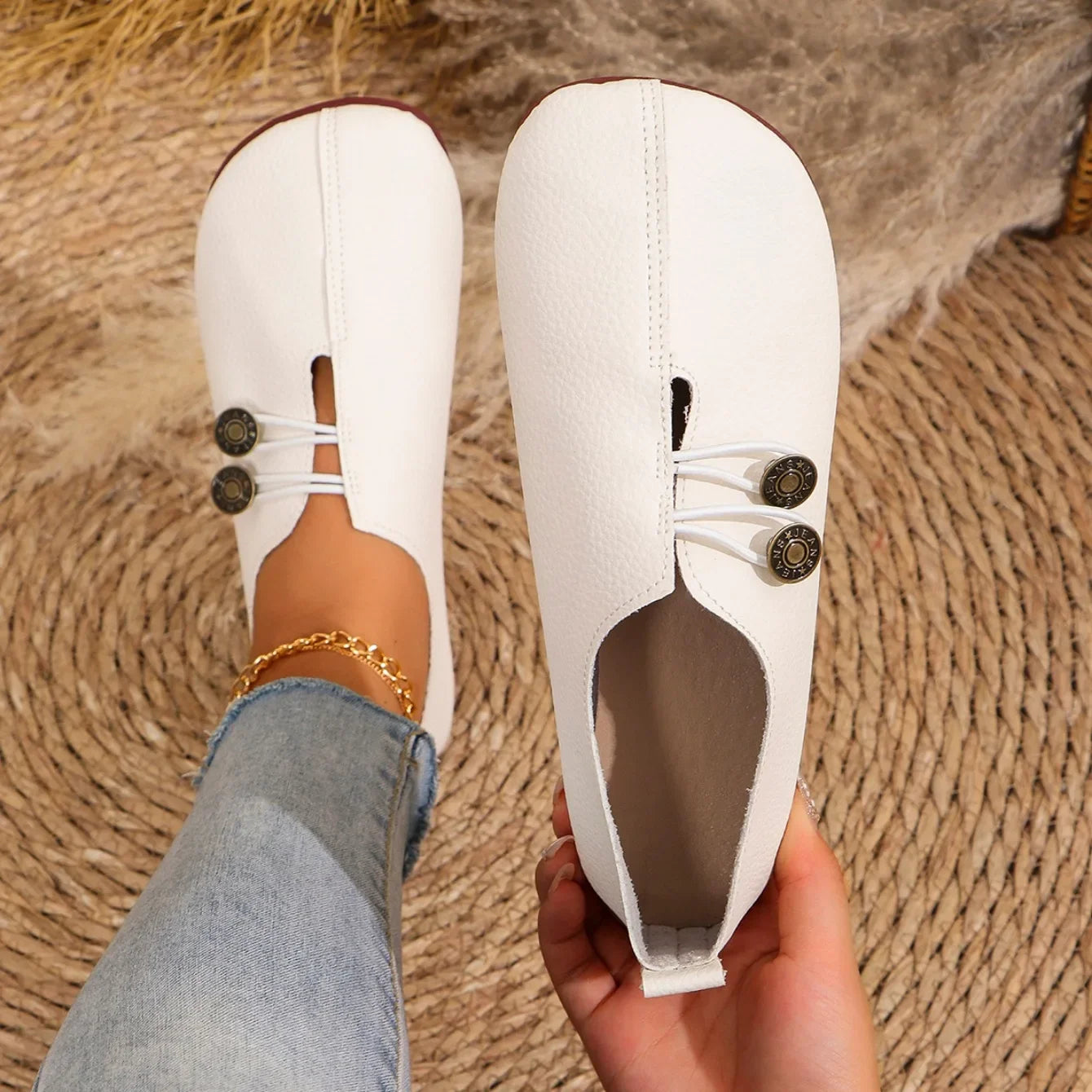 White / 10
