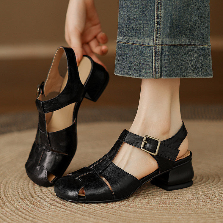 Black / 12