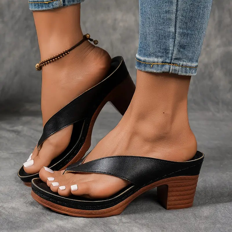 Black / 12
