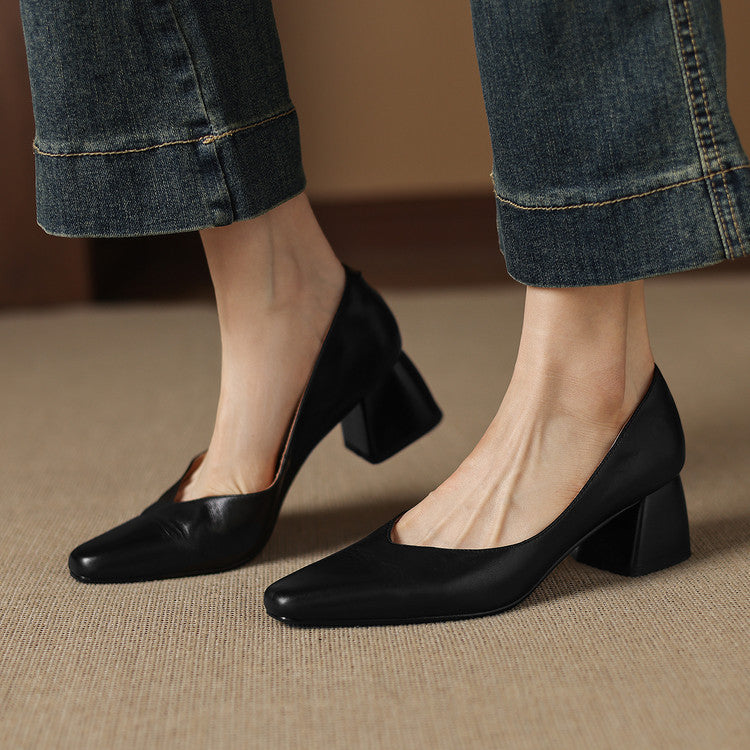 Black / 12