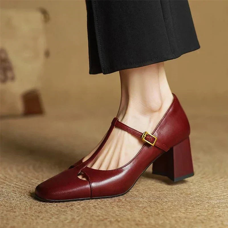 Maroon / 12