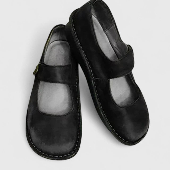Black / US 12