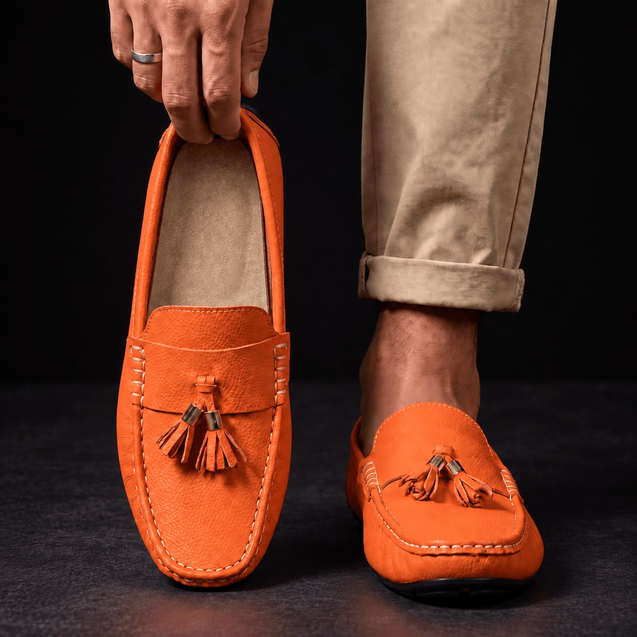 Orange / 11