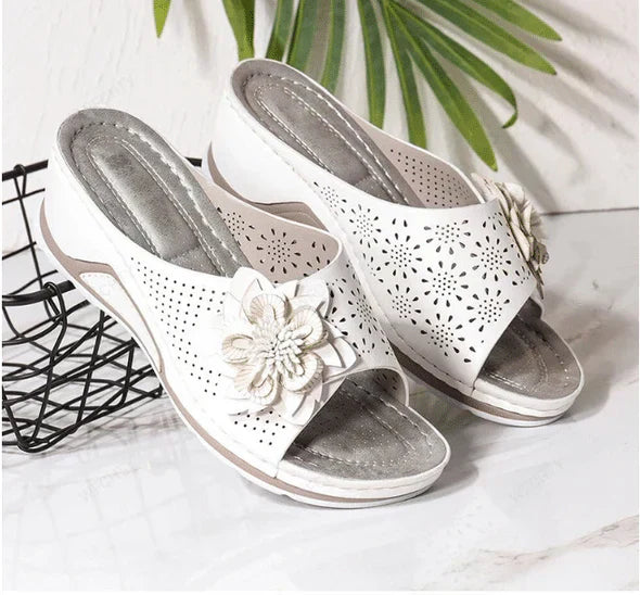 White / 10