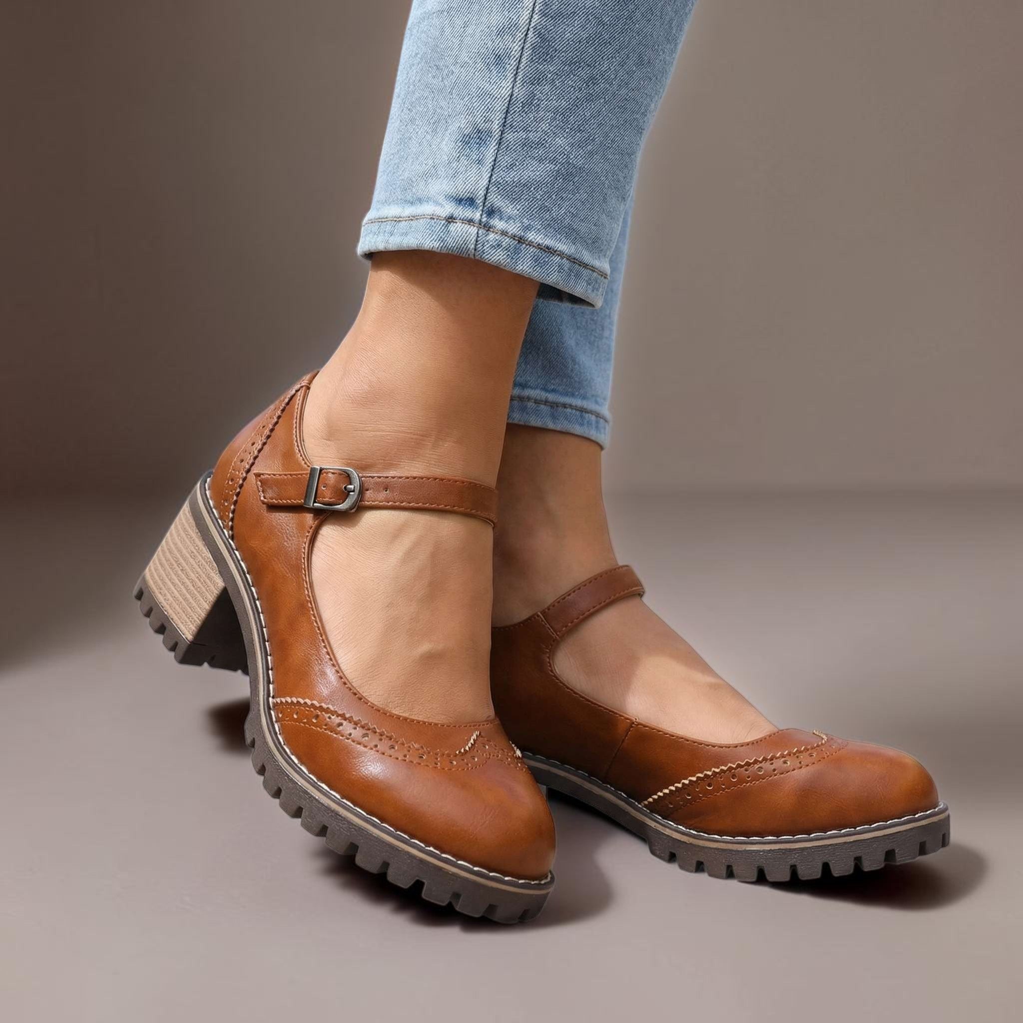 Brown / 9.5