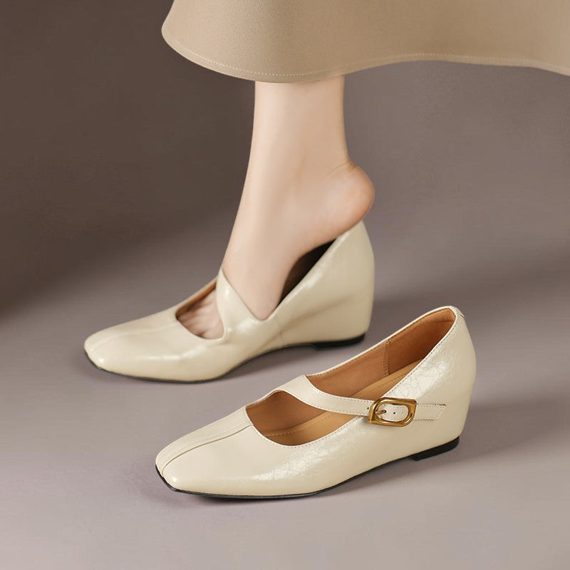 Cream / 12